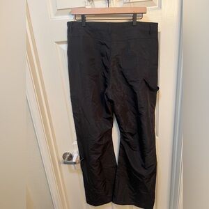 Lioness black cargo pants thin lots of pockets nwt